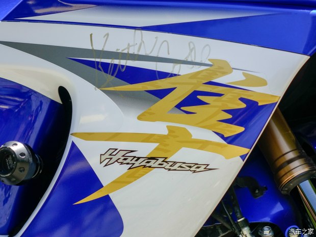 跨时代战神对话，铃木隼VS宝马S1000RR