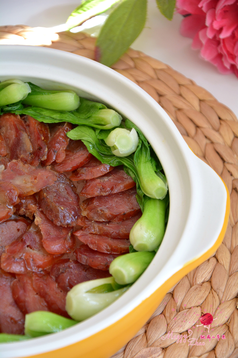 腊肠煲仔饭最正宗的做法,做腊肠煲仔饭的方法