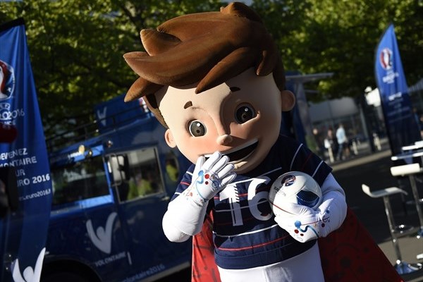 2016娆ф床鏉淮鍩冩媺,鍑嗗鐔鐪嬫娲叉澂