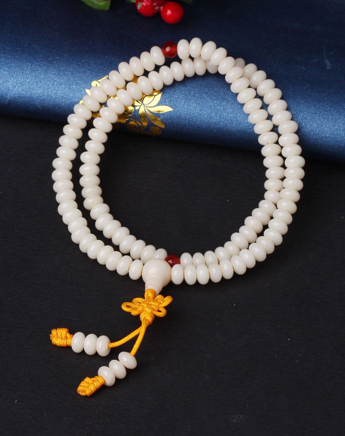 菩提手串怎么穿绳,金佛草菩提手串穿几颗