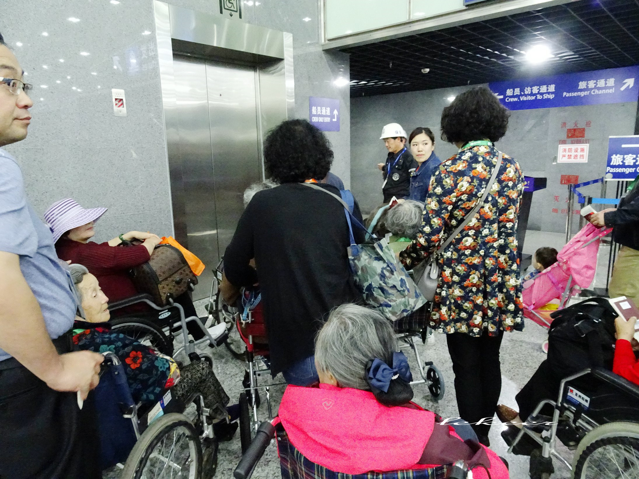 海洋量子号豪华游轮三视图,加勒比邮轮海洋量子号攻略