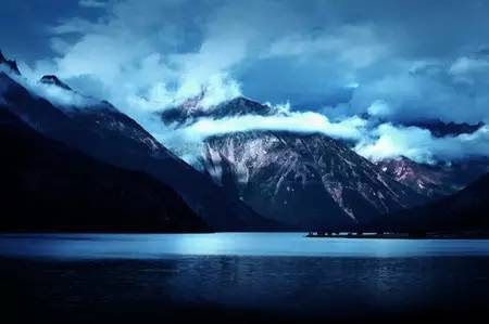 成都包车去拉萨最快几天到,春节成都包车去拉萨多少钱