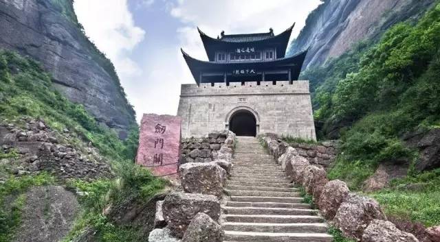 张家界到重庆自驾游攻略及费用,西安到张家界到重庆旅游攻略