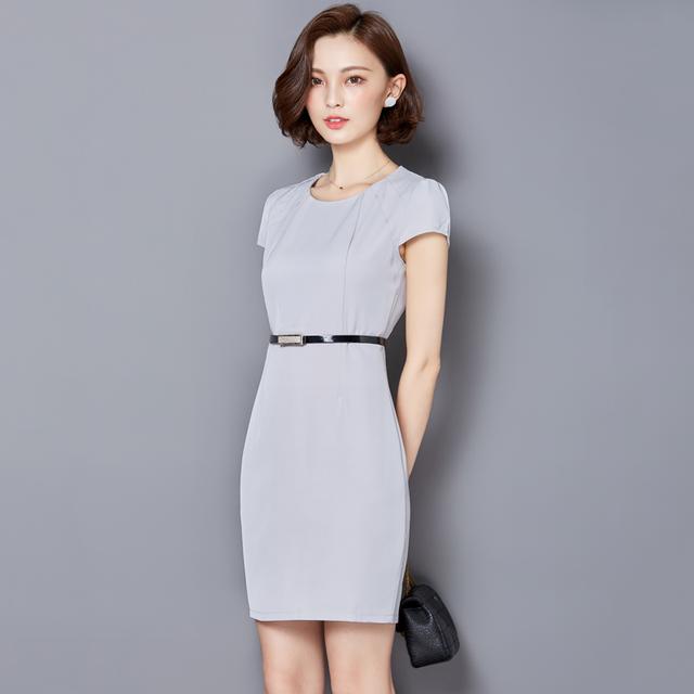 知性女人必备的裙子,今夏必穿的减龄裙子