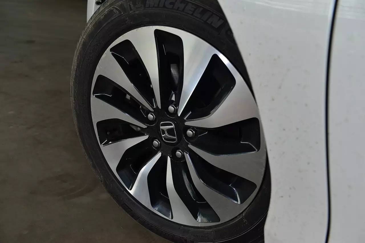 2014款本田雅阁试驾,第三种力量不容忽视