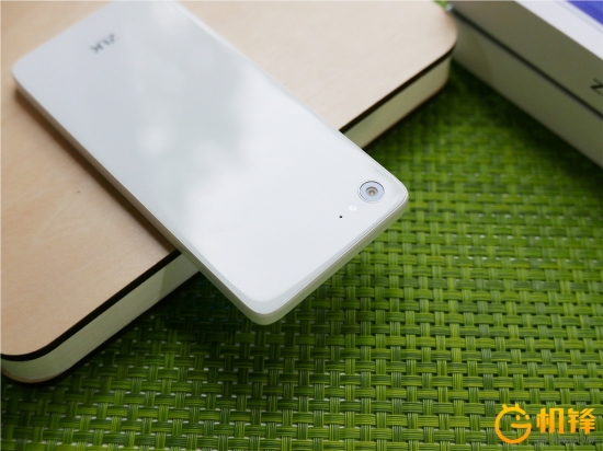 zukz2测评,小巧性能强悍的笔记本电脑