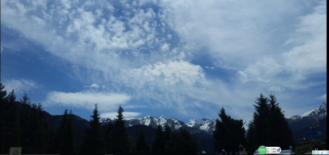 一景一日能观四季：天山“瑶池”是怎样的美轮美奂