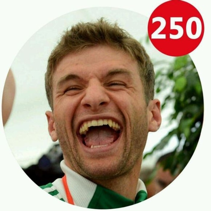 外号为小跳蚤的球星是,小跳蚤是哪位球星