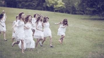 夏天光明正大“吃豆腐”的10个技能！我默默转给了男票……