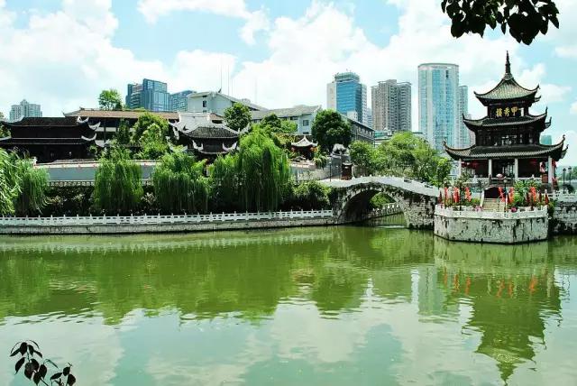 一封来自90后的辞职信,一封来自网友辞职信