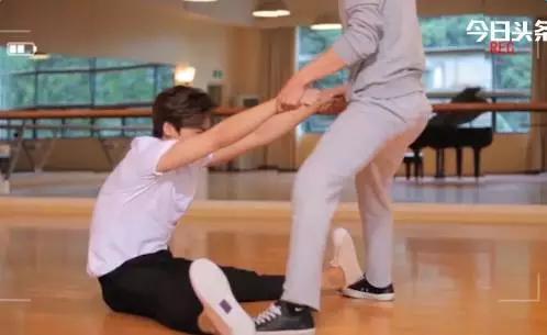 想练出一字马能有多难,为什么一字马那么难