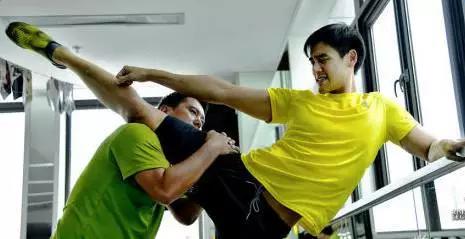 想练出一字马能有多难,为什么一字马那么难