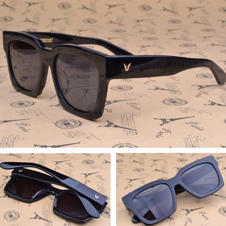 搭配典范《好先生》,孙红雷穿鹿晗同款,江疏影关晓彤背包居然是