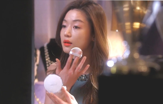 2022蘑菇头双色遮瑕气垫bb霜,尤一蘑菇气垫bb霜遮瑕保湿不卡粉