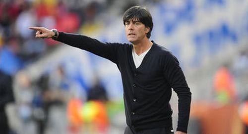 挖鼻屎的足球教练,挖鼻屎足球教练