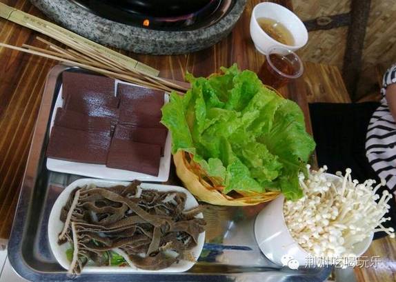 一个月卖20万让客人撸得身体仿佛被掏空...