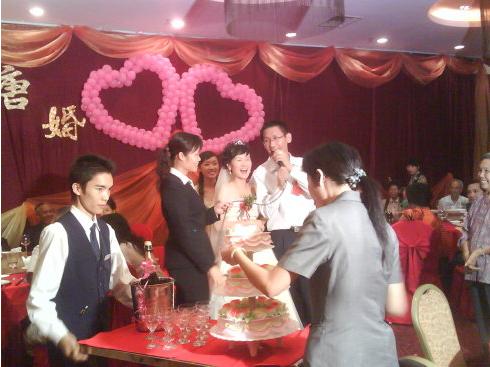 怀孕能去吃喜酒吗有忌讳吗,孕妇去吃喜酒有什么禁忌