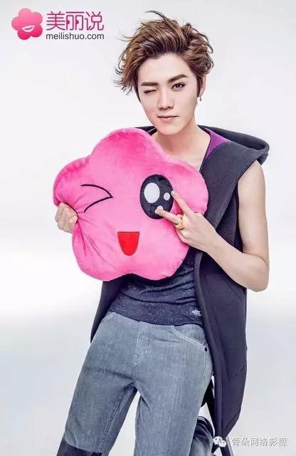 鹿晗pk华晨宇,李宇春和鹿晗哪个厉害