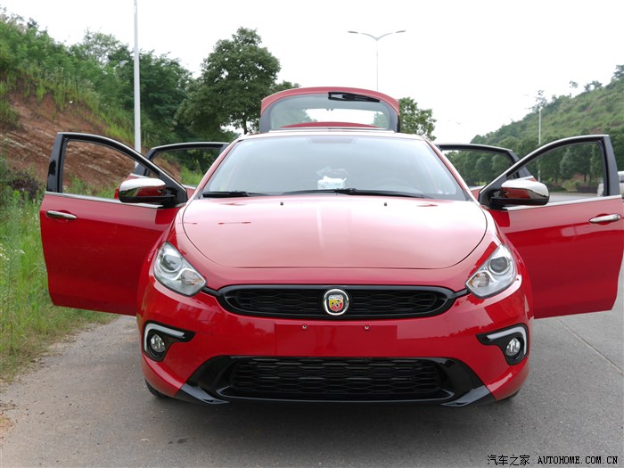 菲亚特致悦2014款拉花,致悦白色款改装