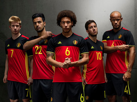 欧洲杯球衣颜色规则,欧洲杯的球衣颜色是怎么定的