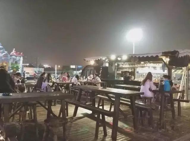 欧洲杯酒馆,欧洲杯酒吧看球视频