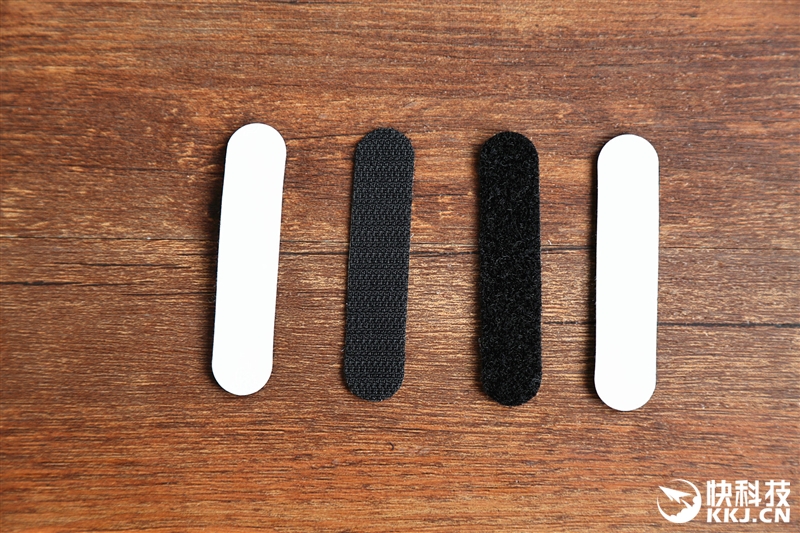 睿米车载空气净化器评测,豹米空气净化器显示多少达标