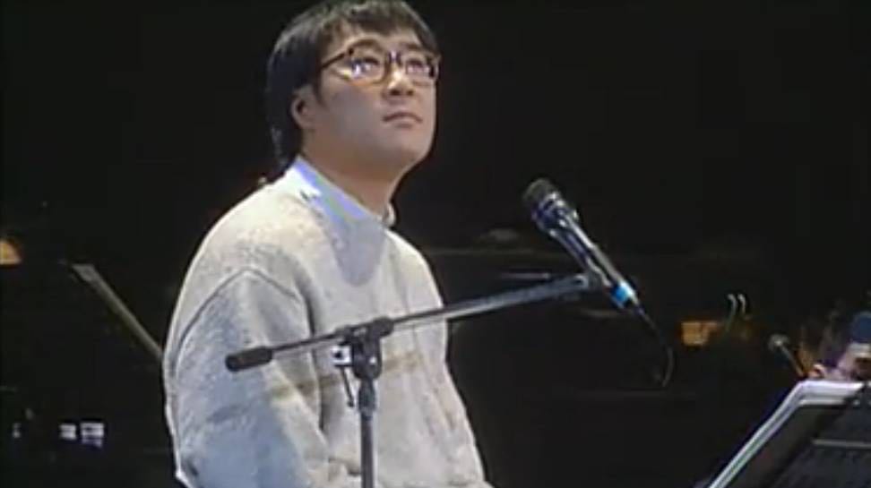 看着他，我恨不得快点从小李变成老李。