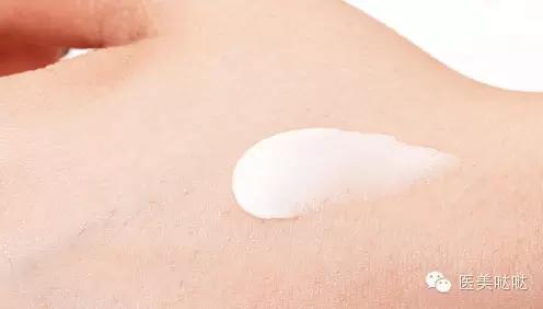比较滋润的润手霜 (保湿最好的手霜排行榜)