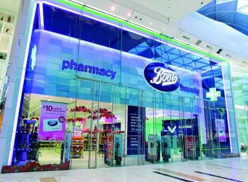 英国签证要工资吗,英国签证材料是单面打印吗