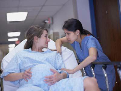 分娩宝宝会有哪些表现,分娩前宝宝是不是不怎么动了