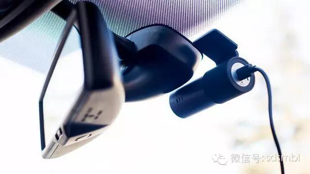 安全，畅玩兼得？极路客T1智能行车记录仪完美体验