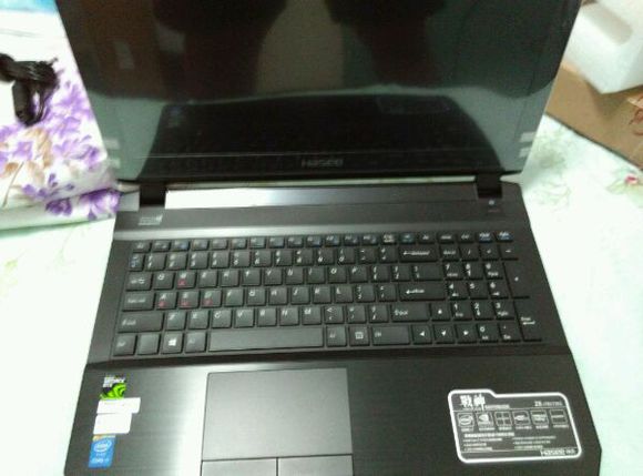 花两个月工资买游戏机,花俩月工资买的摩托车