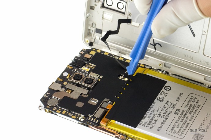 360大神手机拆机,360onex评测拆机