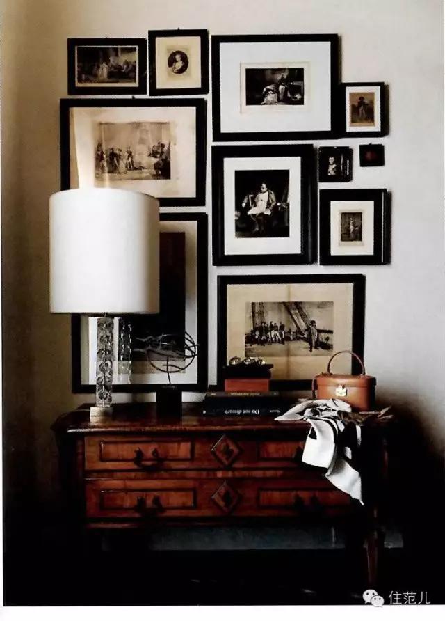 照片墙歪了怎么恢复,照片中的墙歪了