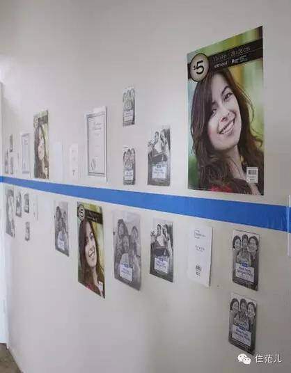 照片墙歪了怎么恢复,照片中的墙歪了