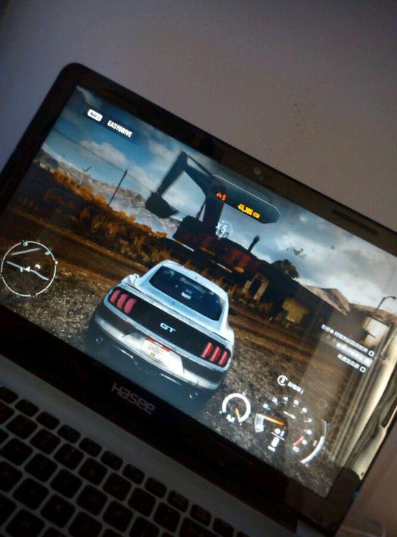 win10能玩极品飞车18吗,2000元神舟笔记本电脑