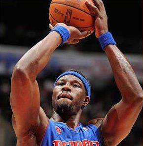 再见了！用盖帽篮板统治一切的你，96一代落选新秀却成了传奇