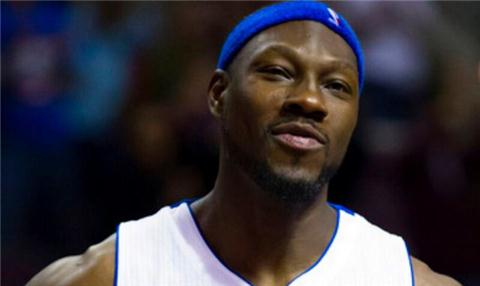 再见了！用盖帽篮板统治一切的你，96一代落选新秀却成了传奇