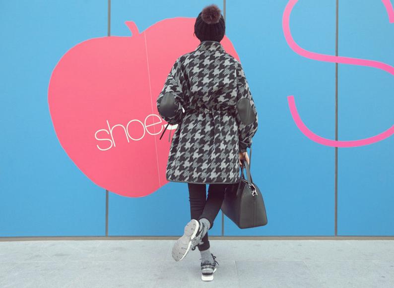 腊七腊八、冻掉下巴!寒意未减,喝碗腊八粥!千鸟格毛呢外套走起