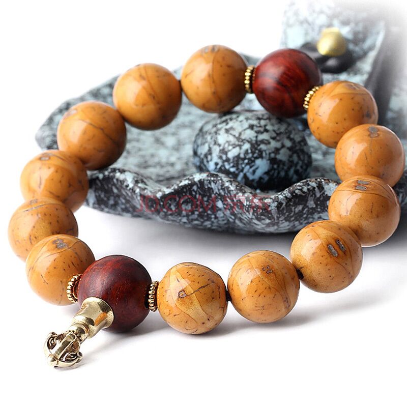 属猴女高中生戴什么辟邪转运,属猴的辟邪招财转运