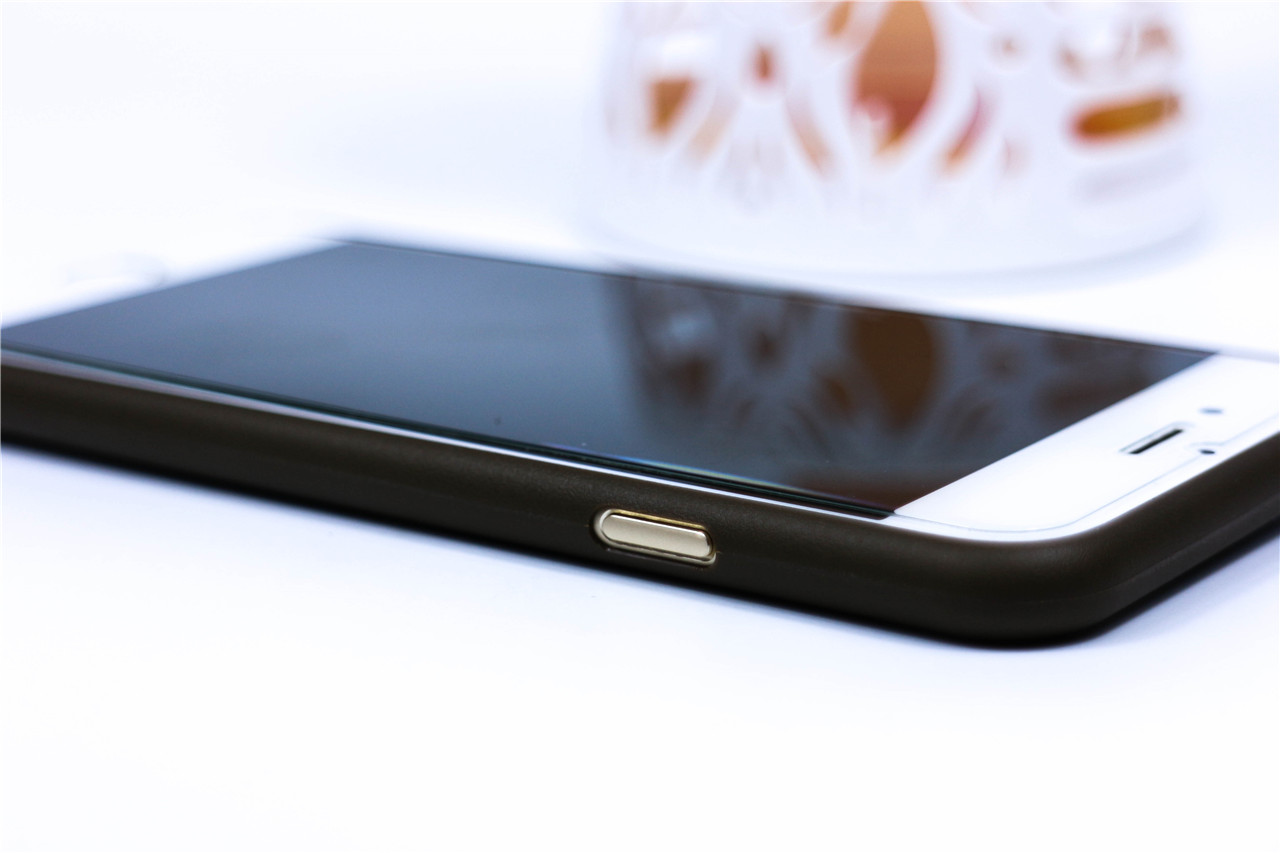 给苹果6装上6s的壳,苹果6s戴上智能壳