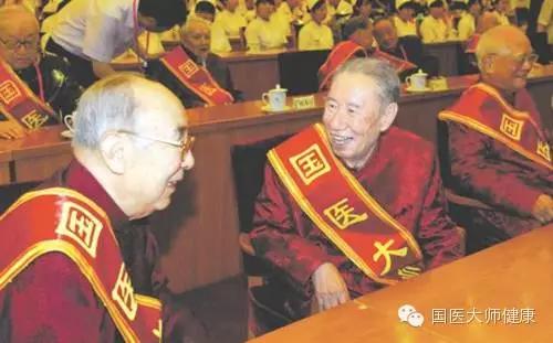 一位90多岁老人常用胃病处方,92岁老人胃病怎么治疗