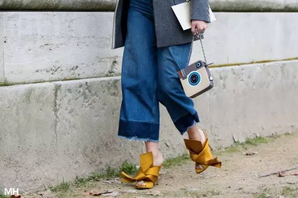 公司年会礼服鞋子怎么搭配,年会晚宴着装要求通知