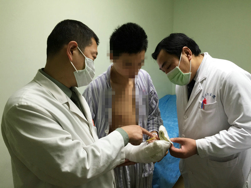 306医院骨科专家谈电锯伤手的处理