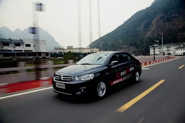 全新爱丽舍提速变慢,2016款爱丽舍手动挡加速测试