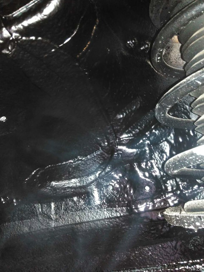 宁可天天没钱花也要买台卡罗拉,30岁自己买车买房的心酸