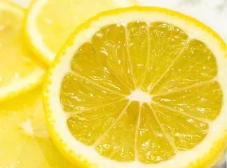 衣服发黄这样洗就像新的一样,衣服发黄不要扔用这4样东西洗