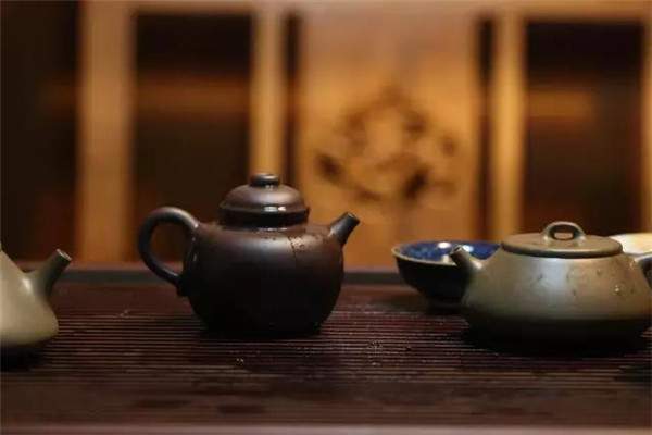 紫砂壶的保养和使用方法,紫砂壶怎么保养的视频