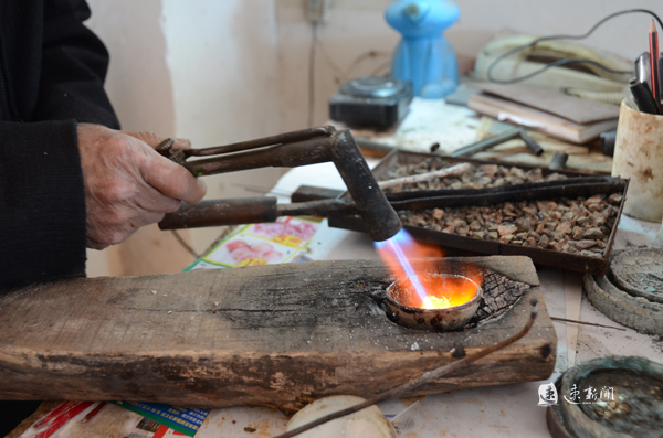 “寻访宿迁的凡人巧匠”系列报道之一：三代人80年守候的乡村“老字号”