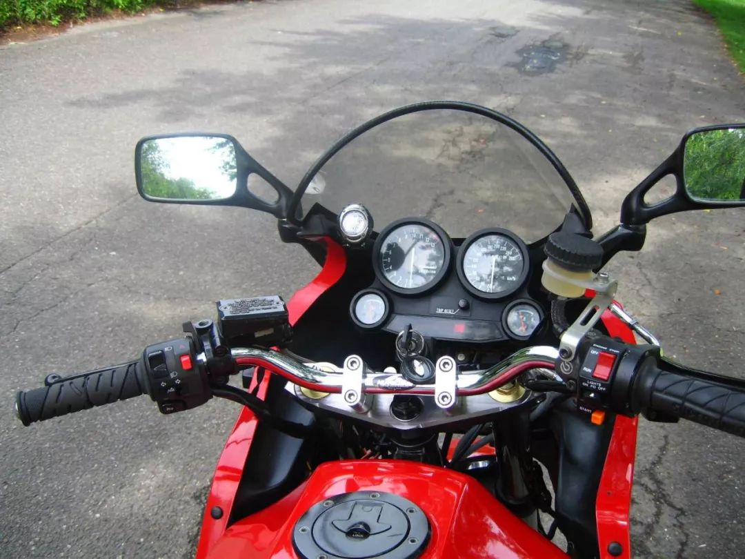 老款川崎z900摩托车价格,老款川崎z900电控